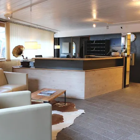 Hotel Eden 3*